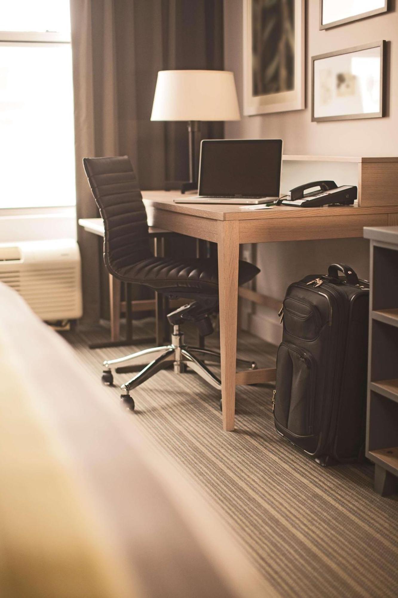 Country Inn & Suites By Radisson, Germantown, Wi Esterno foto