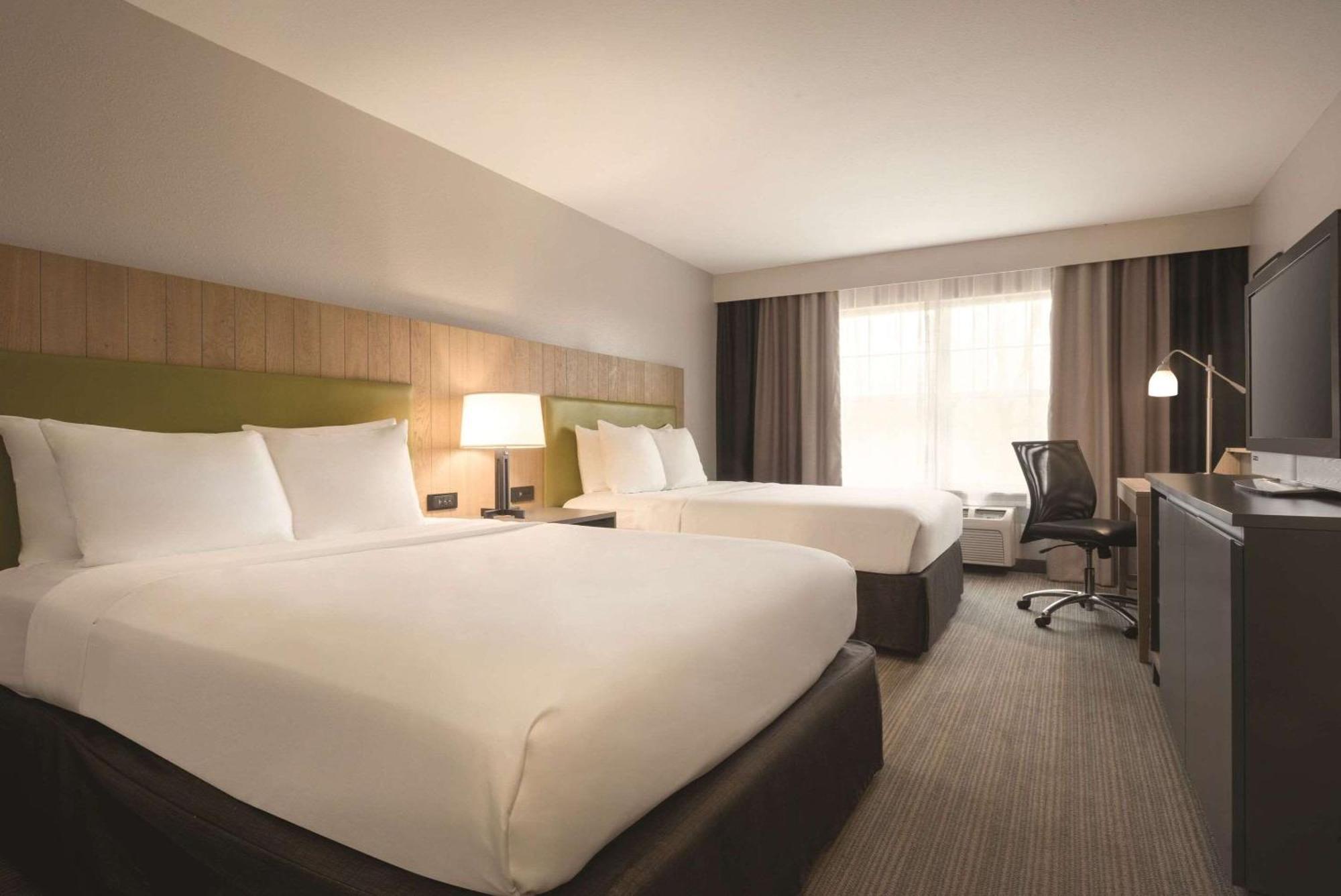 Country Inn & Suites By Radisson, Germantown, Wi Esterno foto