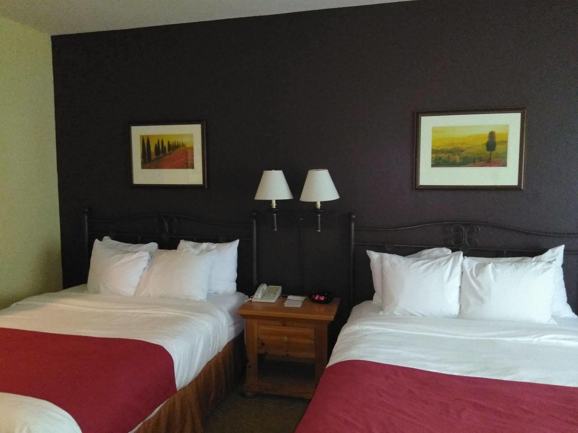 Country Inn & Suites By Radisson, Germantown, Wi Esterno foto